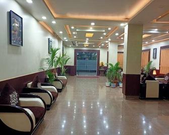 Vaishnavi Clarks Inn Buxar - Buxar - Lobby