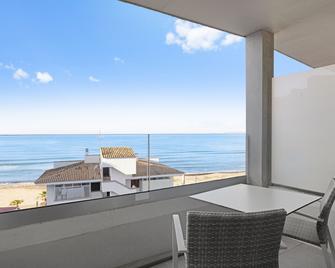Aparthotel Fontanellas Playa - פלמה דה מיורקה - מרפסת