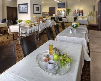 1.Republic Hotel - Prag - Restaurang