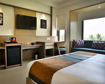 Purple Cloud Hotel - Bengaluru - Bedroom