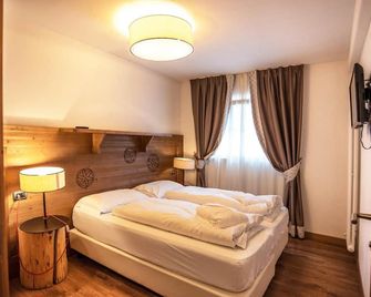 Adler Family & Wellness Clubresidence - Moena - Slaapkamer