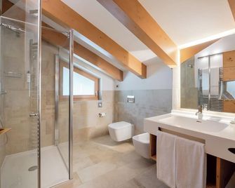 Beverly Alps Hotel & Spa - Pinzolo - Kylpyhuone