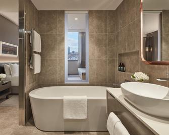 Crowne Plaza Melbourne - Melbourne - Bedroom