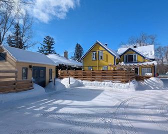 أو سو دو لي - ماجوج - مبنى