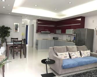 Anavada Suites - Davao City - Living room