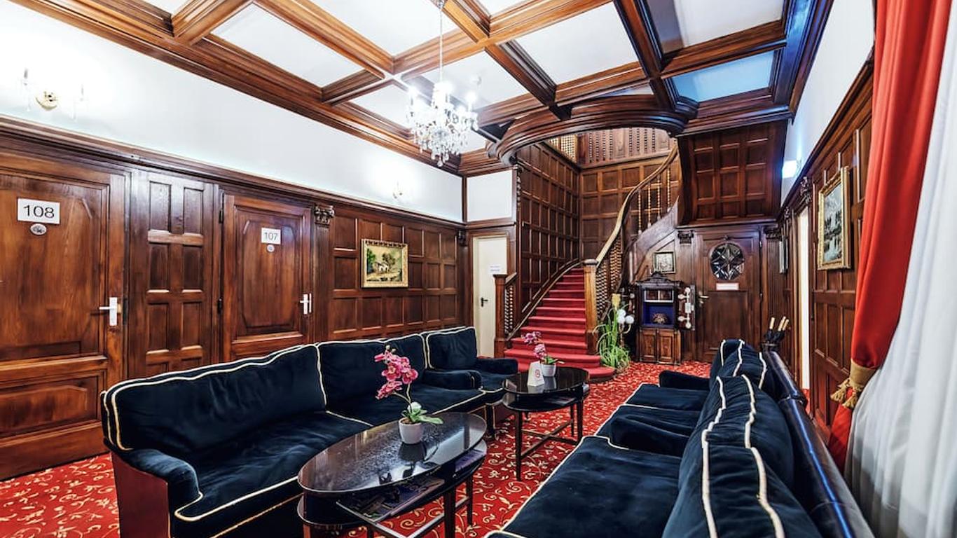 هوتل بنسيون بارون آم سكوتنتور