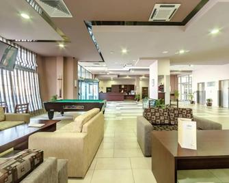 Hotel Arena - Samokow - Lobby