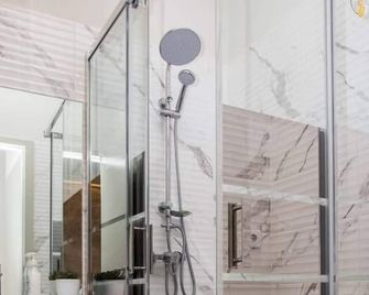 GuestReady - Charming Downtown and Quiet Apartment - Porto - Bathroom
