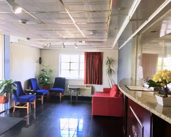 Red Carpet Inn Mount Holly Nj - Westampton - Salónek