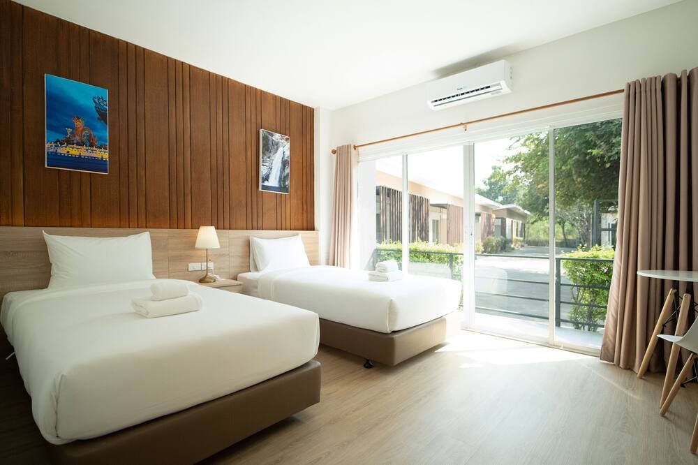 B2 Nakhon Sawan Boutique & Budget Hotel - Nakhon Sawan - Bedroom