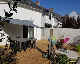 Villa 100 meters from the beach and in the center of Piriac. - Piriac-sur-Mer - Patio