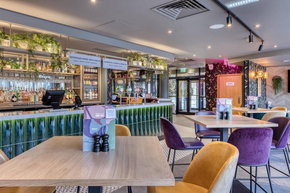 Premier Inn Durham City Centre - Walkergate - דרהאם - בר