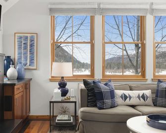 Owl Meadows-Curate Telluride-Fireplace, Views, Dog Ok, Near Market, Lift 7 - Telluride - Sala de estar