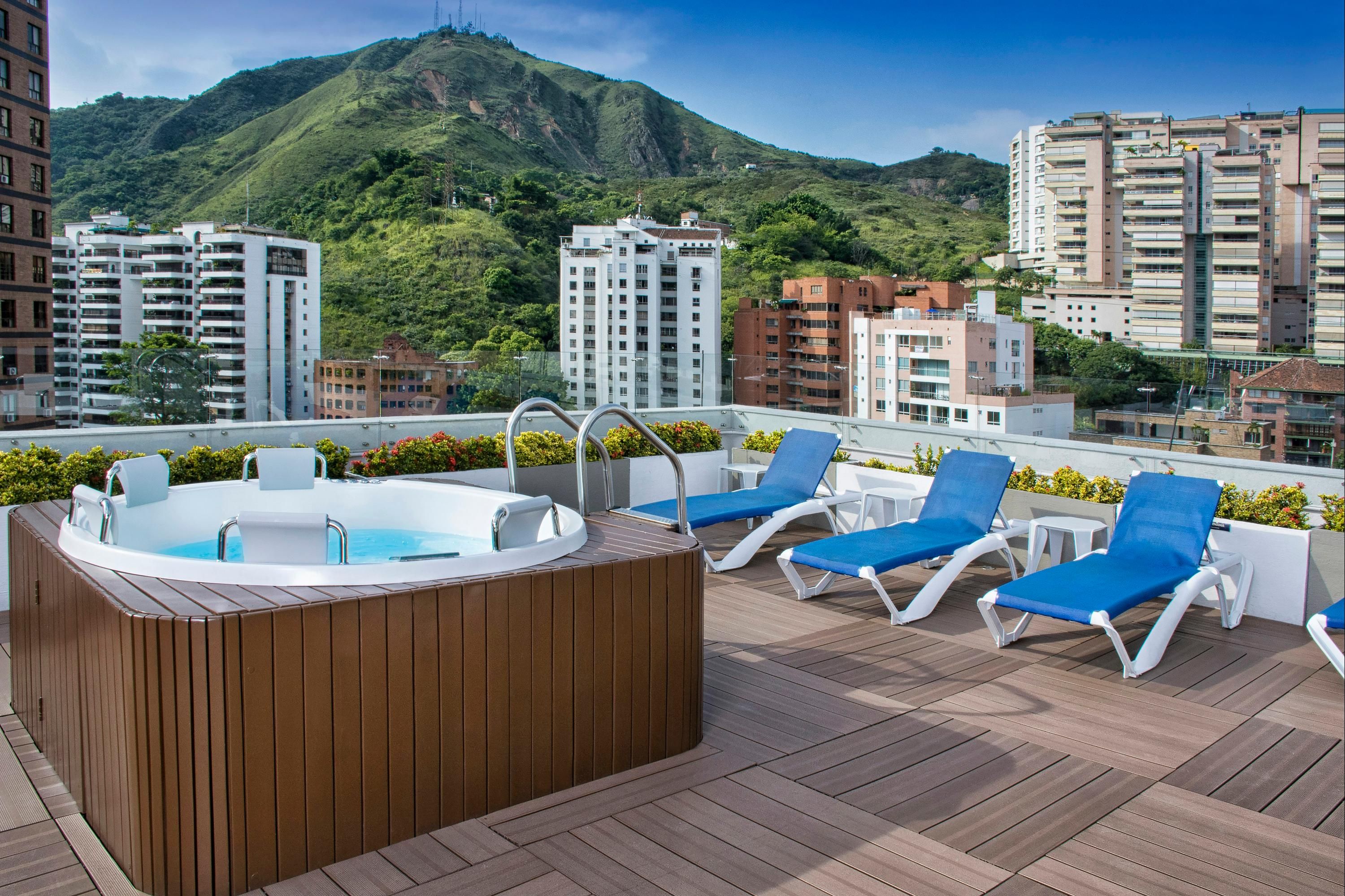 Hampton by Hilton Cali - קאלי - בניין