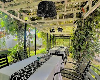Fernando's Hotel - Sorsogón - Restaurante