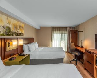 Comfort Inn Winnipeg Airport - Winnipeg - Sovrum