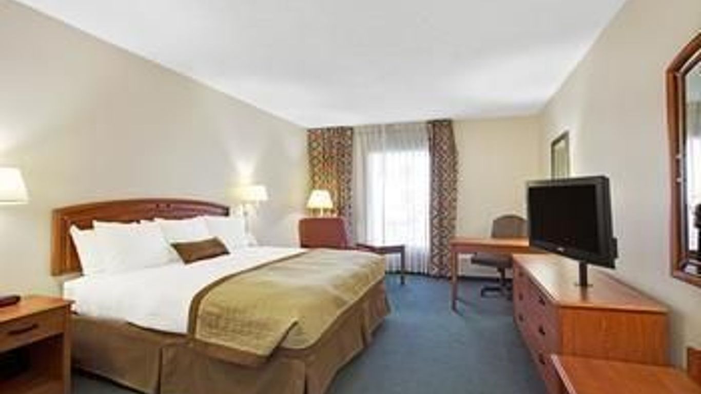 Red Lion Hotel Houston Intercontinental Airport