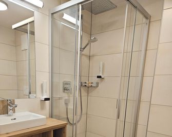 Gasthof - Restaurant Löcker - Radstadt - Baño