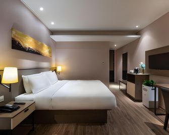 Orange Hotel Beijing Tiantan Beimen - Beijing - Bedroom