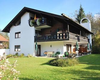 Appartementhaus Florianshof - Garmisch-Partenkirchen - Gebouw