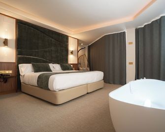 Hospedium Hotel A Mar - Villafranca de los Barros - Спальня