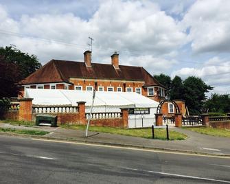 Wendover Arms Hotel - High Wycombe - Gebouw