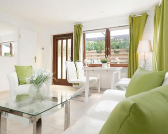 Zwergi - Grömitz - Wohnzimmer