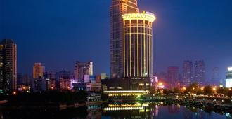 Wuhan Jin Jiang International Hotel - Wuhan