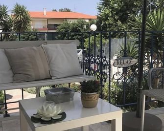 Victor Eleni Hotel - Chaniotis - Balcon