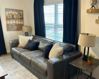 Urban Nest in Paris - Paris - Wohnzimmer