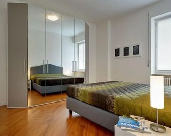 My House Apartments - Cremona - Bedroom