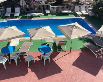 Accommodation in Salina - Naxxar - Piscina
