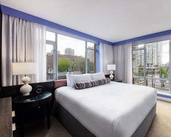 Opus Vancouver - Vancouver
