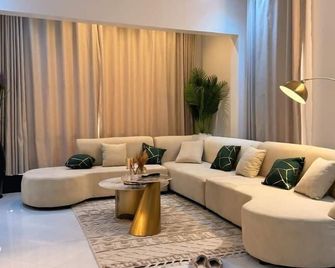 Ace Homes Kampala - Campala - Sala de estar