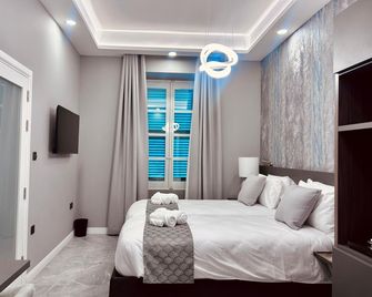 Howard House Hotel - Mdina