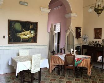 Hostal La Paloma - Remedios - Restaurant