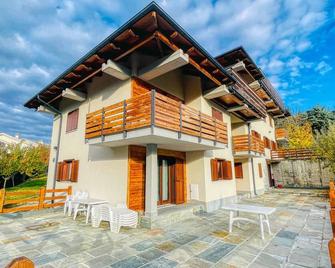 Appartamento Niblet 1 - Affitti Brevi Italia - Sauze d'Oulx - Building