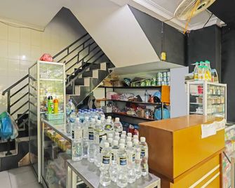 Spot On 92092 Wisma Nilam Sari Syariah - Lubuk Baja - Recepce