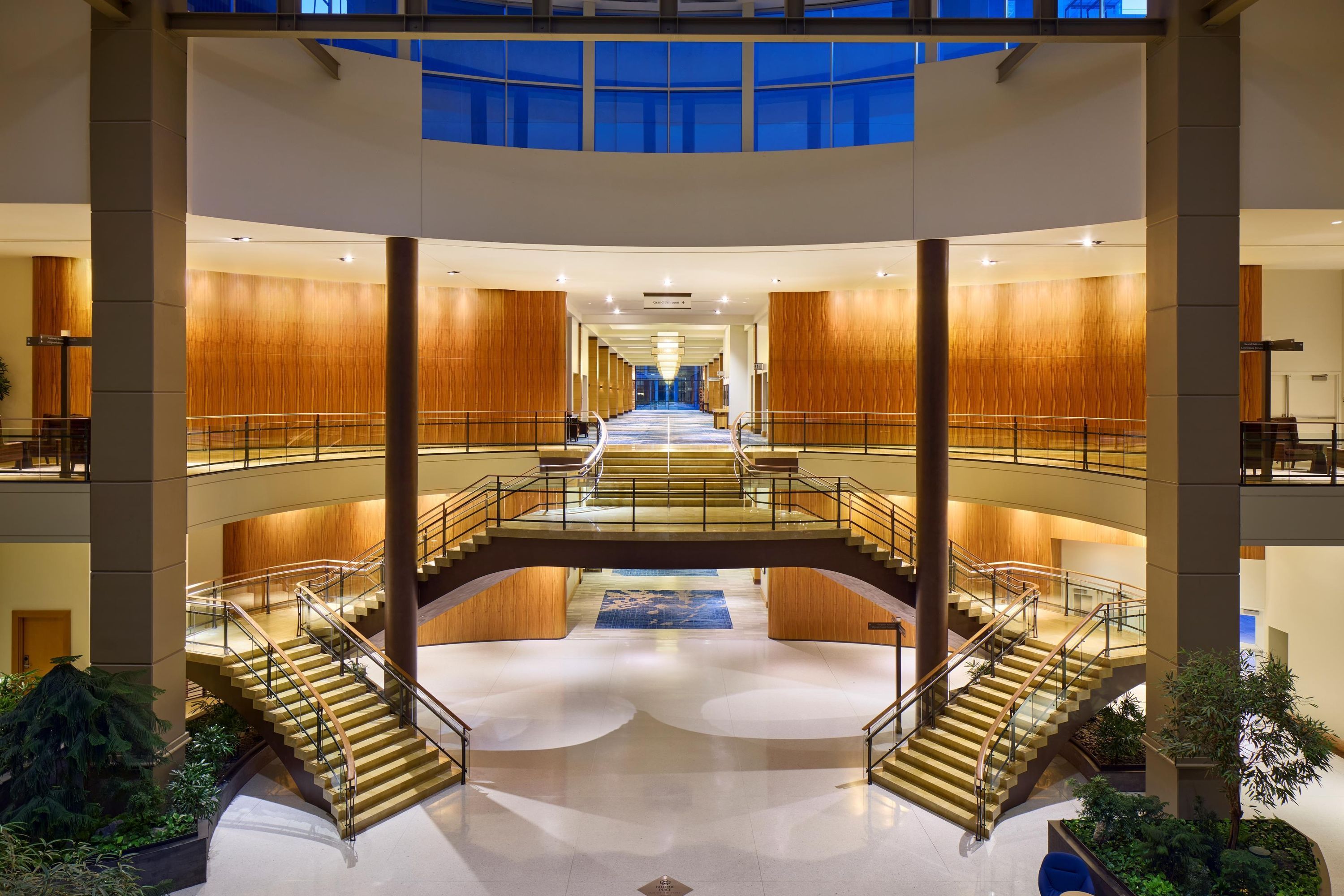 Hyatt Regency Bellevue - בלביו - לובי