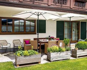 Pension Kreuzer - Flachau - Pátio