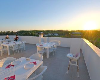 The Dalaman Suites & Pansiyon Dalaman Airport 10 km - Dalaman - Balcon
