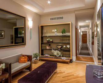 Tridente Suites - Rome - Lobby