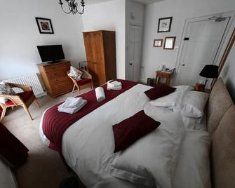 The White Cottage - Colyton - Slaapkamer