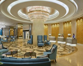 Taj Skyline Ahmedabad - Ahmedabad - Lobby