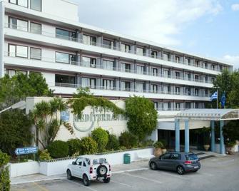 Mediterranee - Lassi - Building