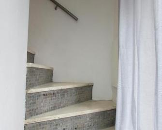 Hotel Rural Molino del Puente Ronda - Ronda - Stairs