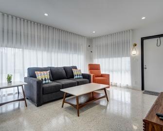Ocean Villas Of Deerfield - Deerfield Beach - Stue