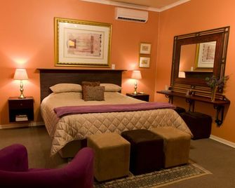 Primavera Guest House - Bloemfontein - Bedroom