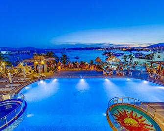 Diamond of Bodrum - Bodrum - Piscine