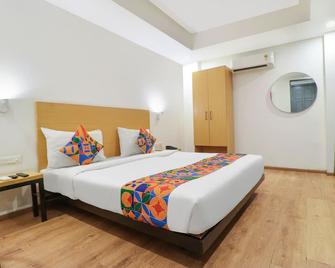 Pantao Stays - Gurugram - Bedroom